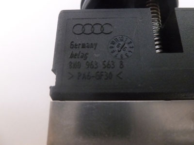 2000 Audi TT Mk1 / 8N - Dash Seat Heater Switch Button 8N0963563B3